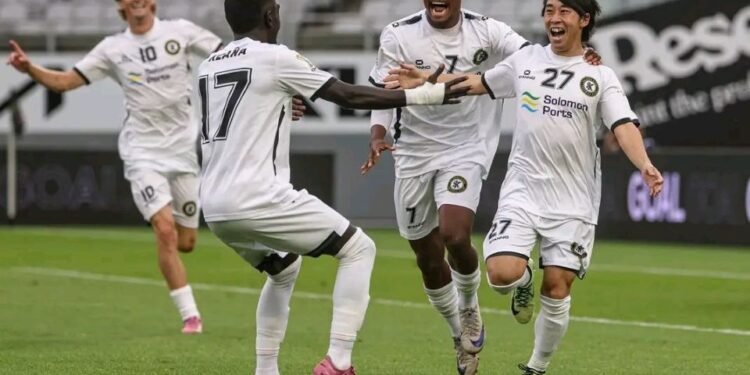 Solomon Kings FC Edge Past PNG Hekari FC