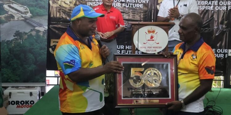 PM Manele Pledges 20 Thousand Kina to the Inaugural WANSOL Prime Ministers Charity Golf Challenge